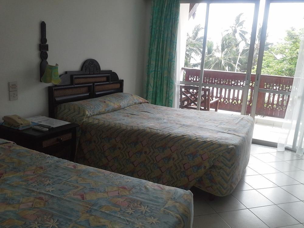 Hotel Bamburi Beach Hotel Bamburi